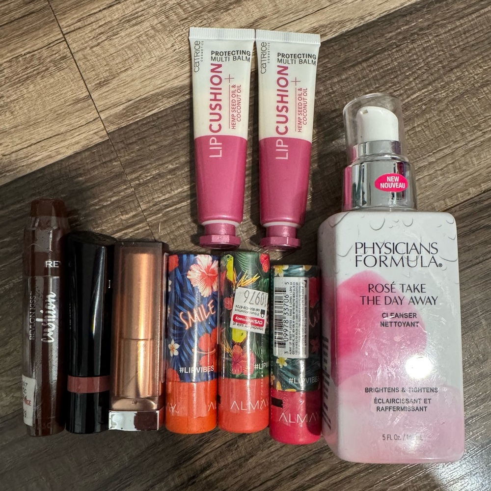 Almay Lip Vibes Lip Balm & Gloss - Pink and Orange